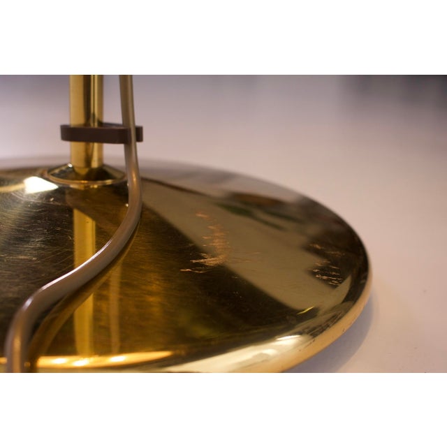 1970s Modular Floor Lamp in Brass and Acrylic, 1970s For Sale - Image 5 of 7