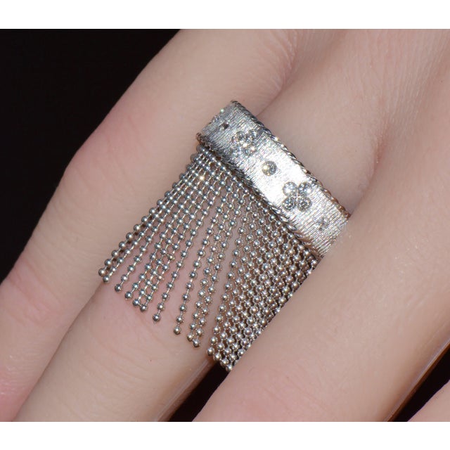 Late 20th Century Late 20th Century Authentic Roberto Coin Princess Tassel Fringe Diamond Ring 18k White Gold, Size 7 For Sale - Image 5 of 13