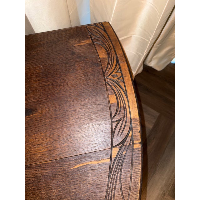 Wood Early 20th Century English Oak Drop-Leaf Gateleg Table For Sale - Image 7 of 8