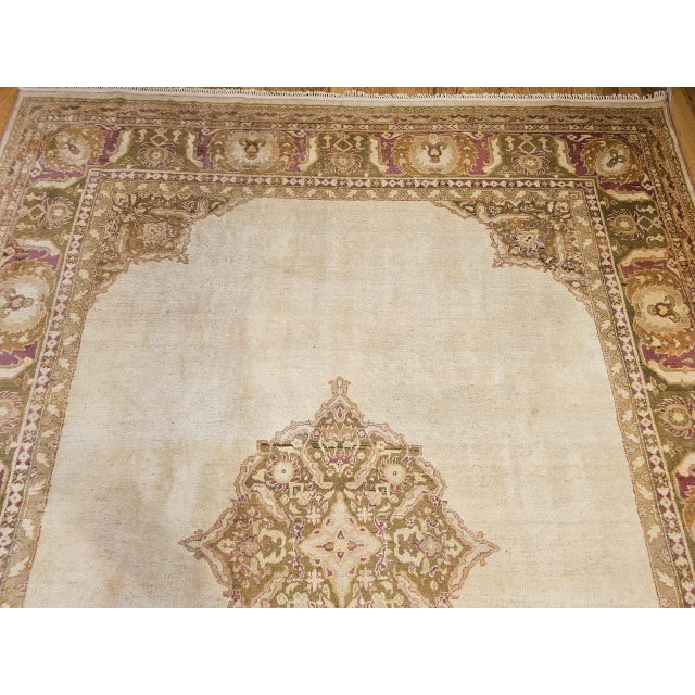 19th Century Handwoven Amritsar Rug, Wool Medallion Design, 10' x 13' For Sale - Image 11 of 18