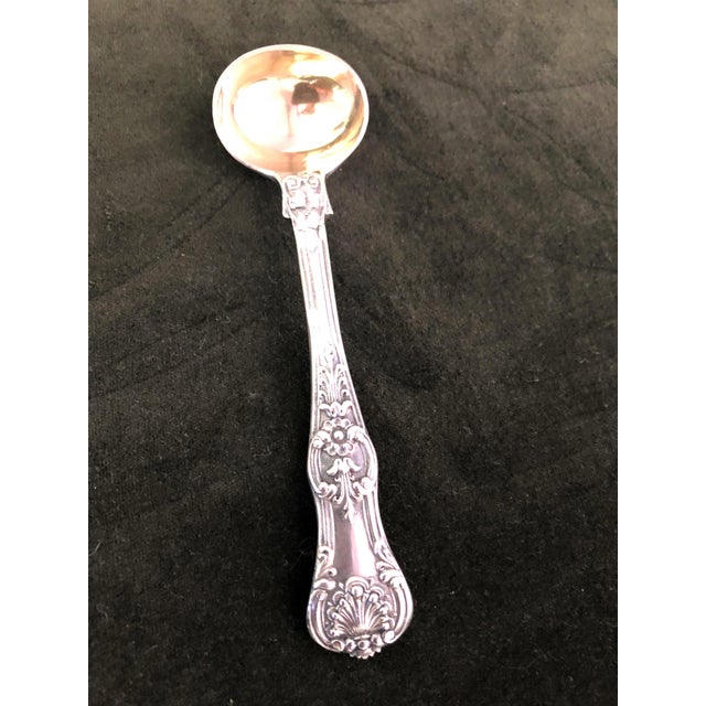 Rare Find! A fine quality Victorian Silver salt spoon by William Eaton, London 1841, Queens pattern, with gilt bowl....