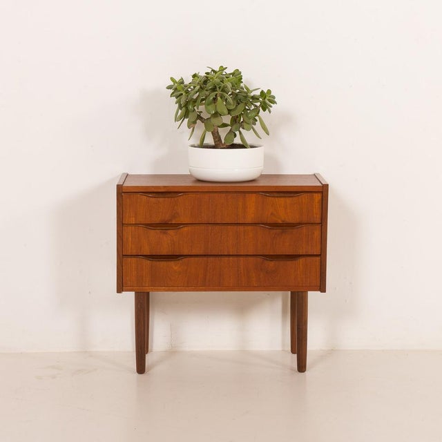Mid-Century Modern Small Danish Teak Chest of Drawers, 1960s For Sale - Image 3 of 10