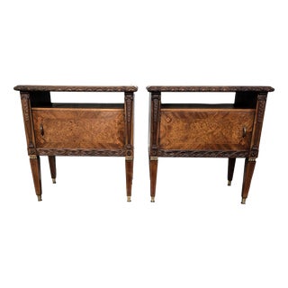 Mid-Century Italian Art Deco Style Nightstands in Walnut with Glass Tops, 1950s, Set of 2 For Sale