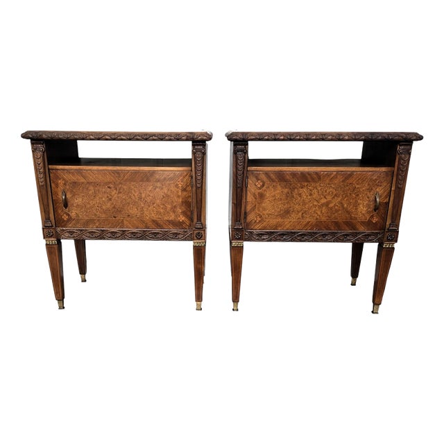 Mid-Century Italian Art Deco Style Nightstands in Walnut with Glass Tops, 1950s, Set of 2 For Sale