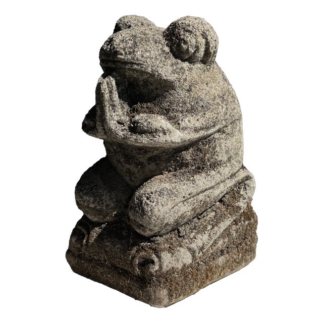Small Balinese Limestone Frog Sculpture, 1980s For Sale