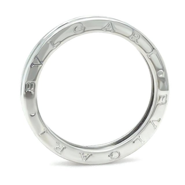 An authentic Bvlgari B.zero1 ring crafted in 18ct white gold, showcasing the collection’s iconic sculptural spiral design...