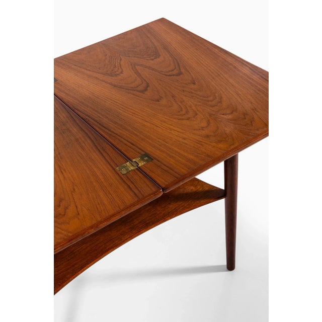 Søborg Møbelfabrik Danish Teak Model 149 Side Table by Børge Mogensen for Søborg Møbelfabrik, 1950s For Sale - Image 4 of 11