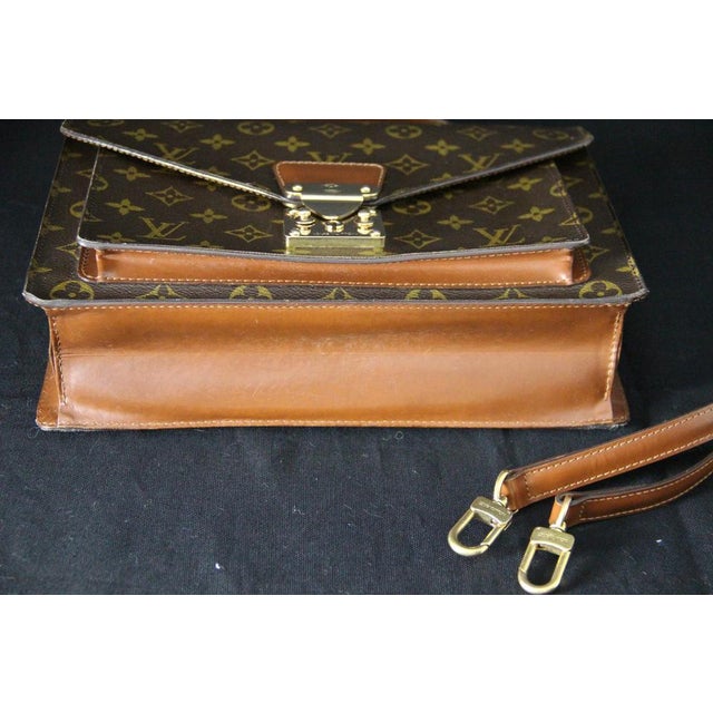 Monceau Shoulder Bag from Louis Vuitton, 1990s For Sale - Image 9 of 18