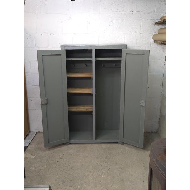 Curved Workshop Locker in Wood, 1950s For Sale - Image 10 of 18