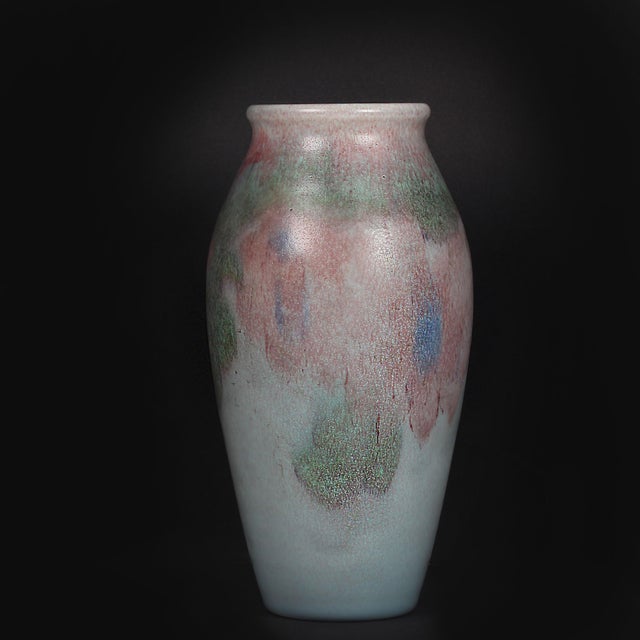 Mid-20th Century Elegant Ceramic Vase – Gray/Blue with Unique Wash A beautifully sculpted ceramic vase from the mid-20th...