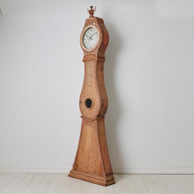 Gustavian Long Case Clock in Hand-Carved Pine, Sweden, 1790 For Sale - Image 4 of 11