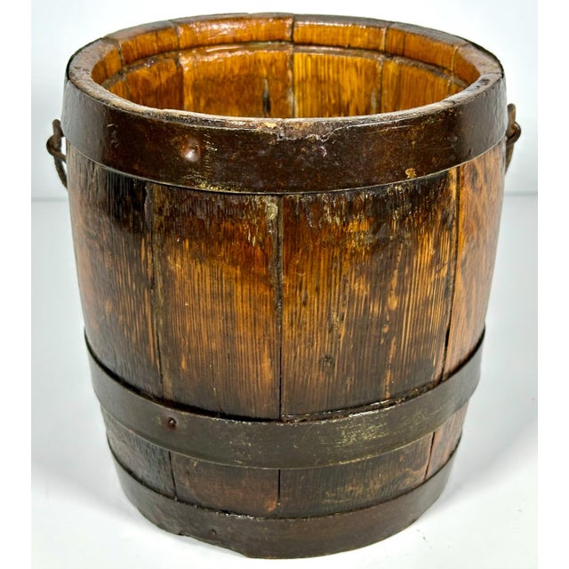 19th Century Antique Fahnestock Paint Bucket: 19th Century Pittsburgh, Pennsylvania For Sale - Image 5 of 10