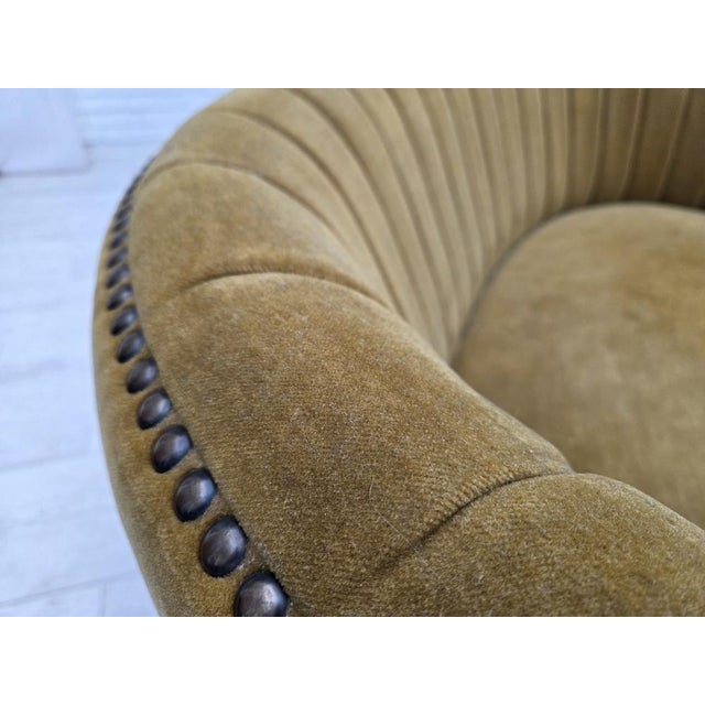 Wood Danish 2-Seater Banana Sofa in Green Furniture Velour, 1970s For Sale - Image 7 of 18