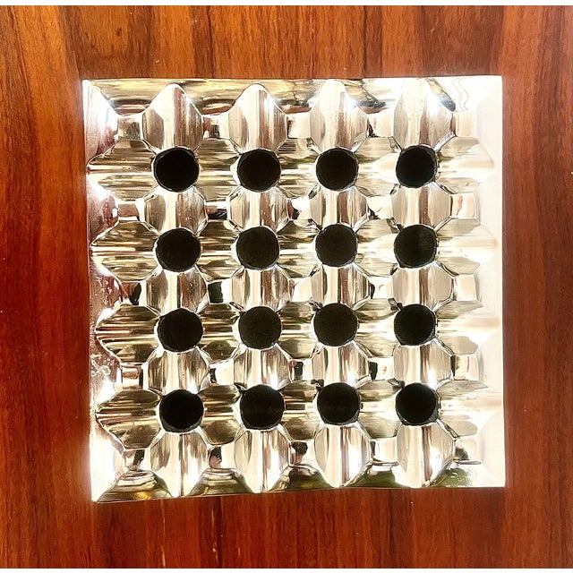 Mid-Century Modern Geometric Sculptural Ashtray in Chromed Metal, 1960s For Sale - Image 3 of 6