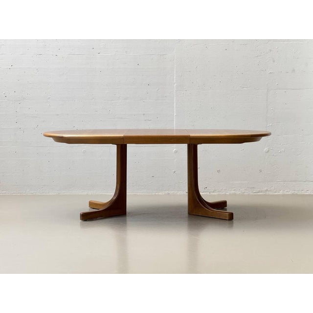 Scandinavian Extendable Teak Table, 1970s For Sale - Image 5 of 18