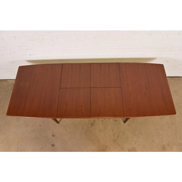 1960s Falster Danish Modern Teak Boat-Shaped Extension Dining Table, Newly Refinished For Sale - Image 5 of 13