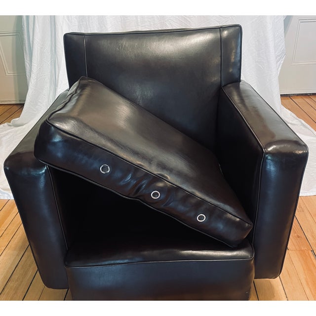 Rare Pair of Vintage Mid-Century Imperial Hotel Tokyo Executive Club Chairs - Provenance Tagged For Sale - Image 4 of 9