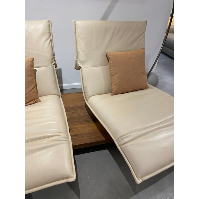 Contemporary Leather Reclining Lounge Sofa, Label: Koinor Modern Leather Seating For Sale - Image 3 of 17