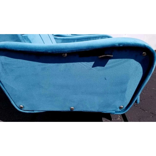 1960s Italian Midcentury Reclining Chairs - A Pair For Sale In Los Angeles - Image 6 of 13