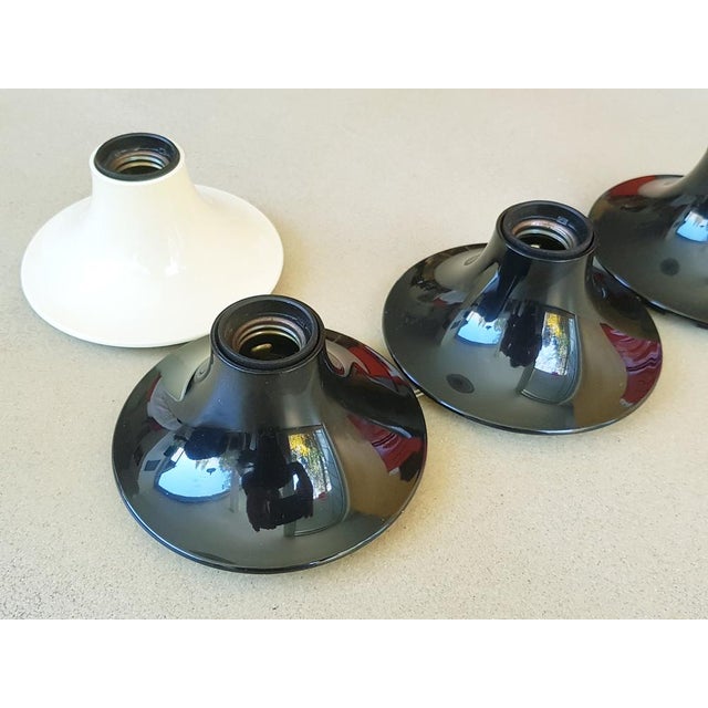 1960s Black & Ivory Plastic Teti Wall Lamp by Vico Magistretti for Artemide, 1960s For Sale - Image 5 of 15