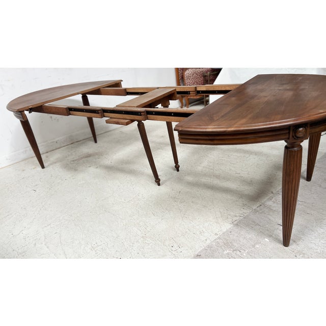 Art Deco Table and Chairs in Walnut, 1930s, Set of 7 For Sale - Image 13 of 18