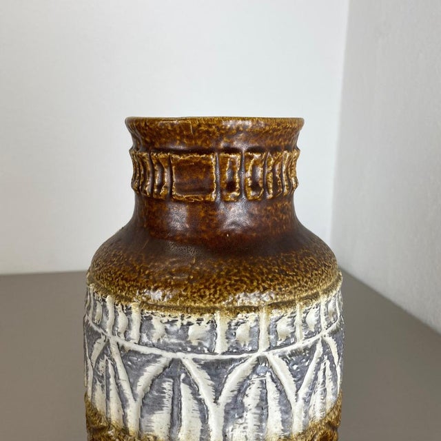 Fat Lava Pottery Vase from Bay Ceramics, Germany, 1970s For Sale - Image 17 of 18