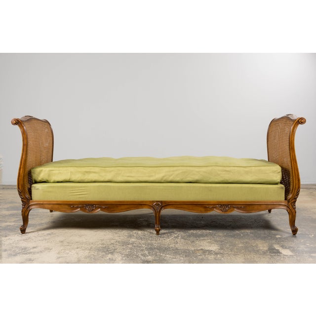 Antique French Louis XV Style Walnut Cane Daybed W/ Light Green Linen For Sale - Image 16 of 17