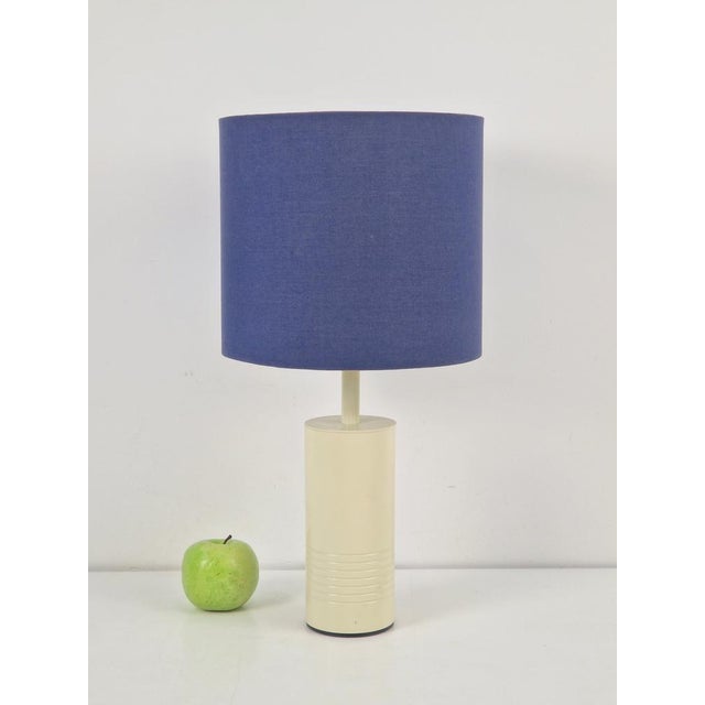 Mid-Century Minimalist Table Lamp in Metal, 1970s For Sale - Image 9 of 12