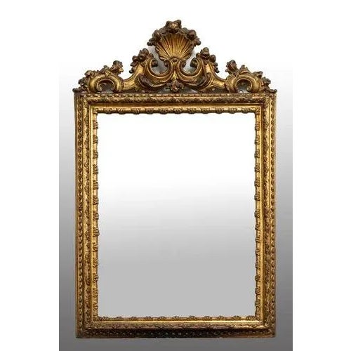 Neapolitan Louis XVI Mirror in Gilt and Carved Wood, 18th Century For Sale - Image 4 of 4