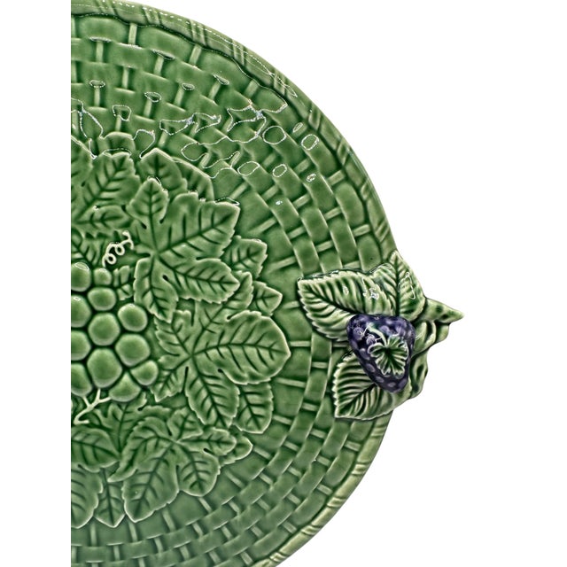 Bordallo Pinheiro Vintage Bordallo Pinheiro Green Majolica Basketweave Cheese & Cake Platter For Sale - Image 4 of 12