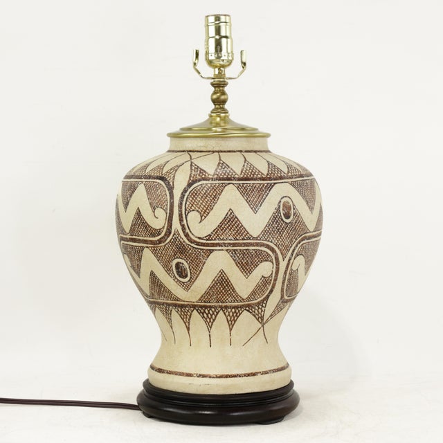 Early 21st Century Vintage Tribal Pattern Ceramic Ginger Jar Table Lamp For Sale - Image 5 of 11
