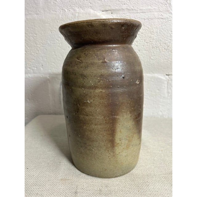 American Antique North Carolina Salt-Glazed Stoneware Crock, Randolph-Moore County, C. 1880 For Sale - Image 3 of 8