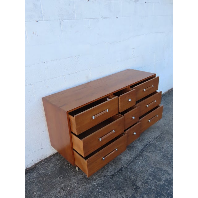 Mid Century Modern Royal Palm Solid Oak Long Low Dresser 5882 For Sale - Image 4 of 18