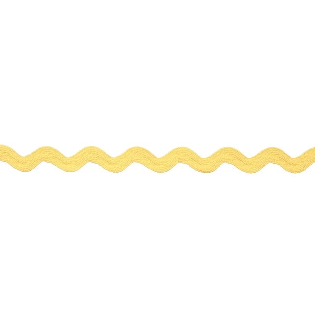 Inspired by a sewing box staple, Ric Rac Small Tape adds instant irresistible charm to upholstery, pillows and window...