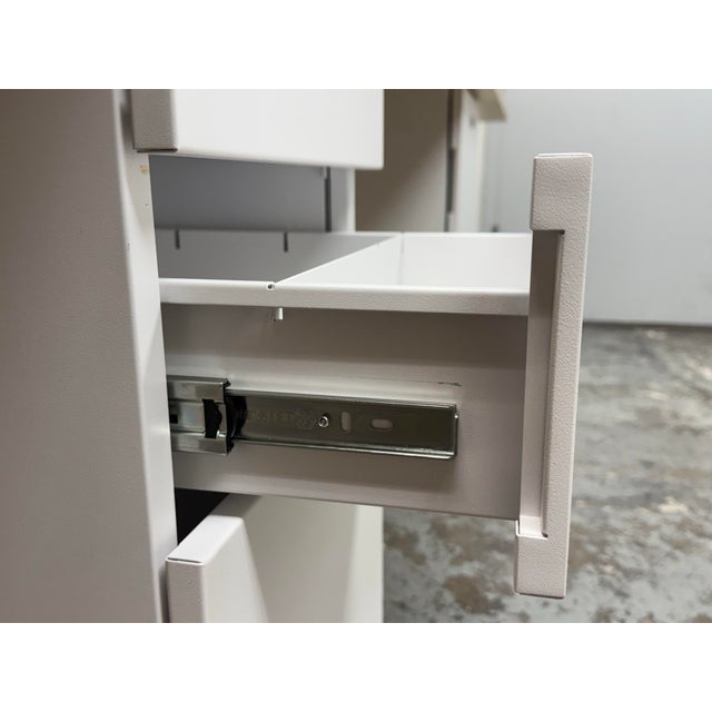 Heartwork Building Block Bravo Pedestal Set For Sale - Image 11 of 12