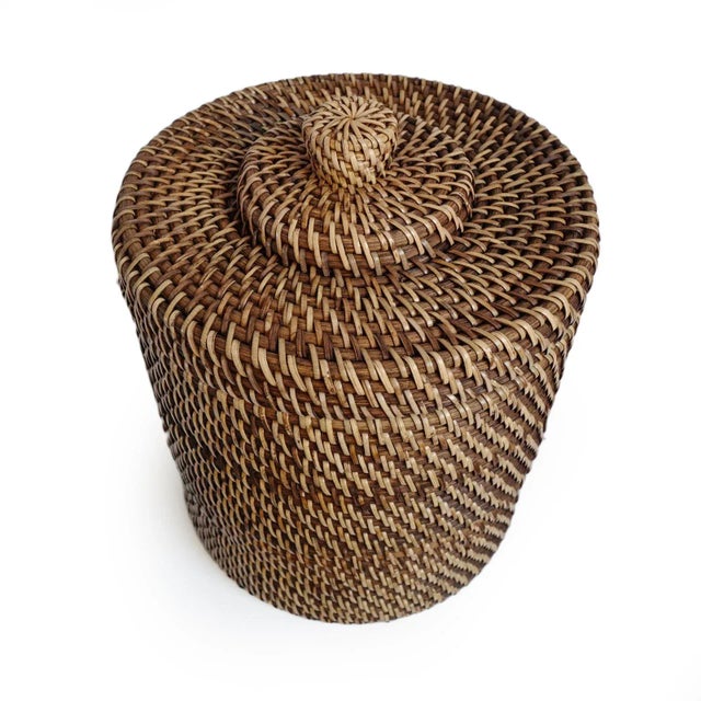Boho Chic Vintage Tea Stain Rattan Basket With Lid For Sale - Image 3 of 6