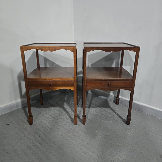 Wood Georgian Mahogany Bedside Lamp Tables, 1920, Set of 2 For Sale - Image 7 of 11