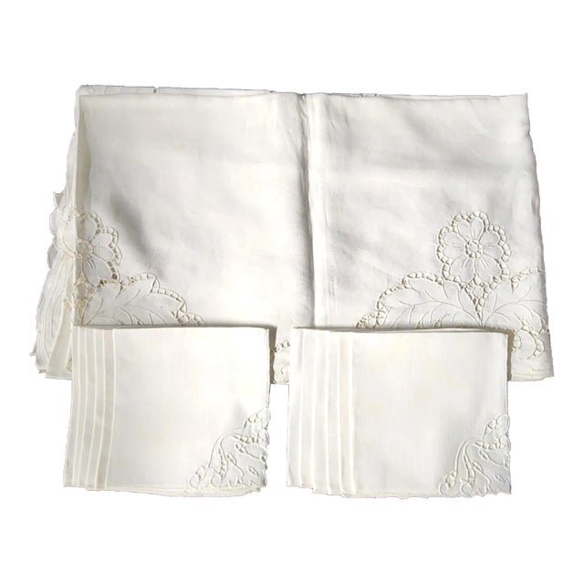 Beautiful Vintage Italian Church Fine Linen Tablecloth W/12 Embroidered Linen Napkins. For Sale