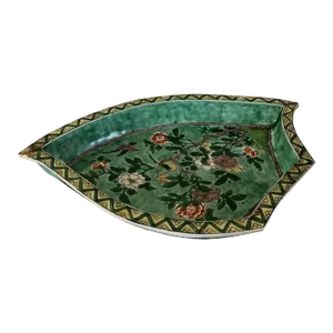 18th Century Chinese Porcelain Leaf Shape Dish