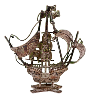 Miniature Caravel in Filigree Silver
