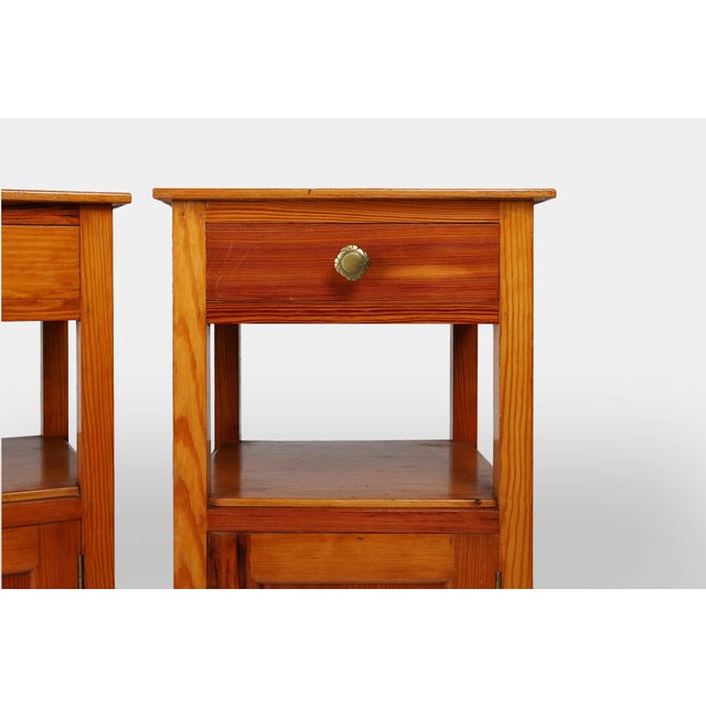 Mid-Century Modern Art Deco Nightstands in Wood, France, 1940s, Set of 2 For Sale - Image 3 of 11