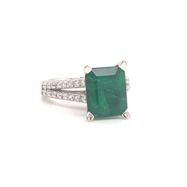 Traditional Diamond Emerald Platinum Ring 4.60 TCW Certified, Size 6.5 For Sale - Image 3 of 7