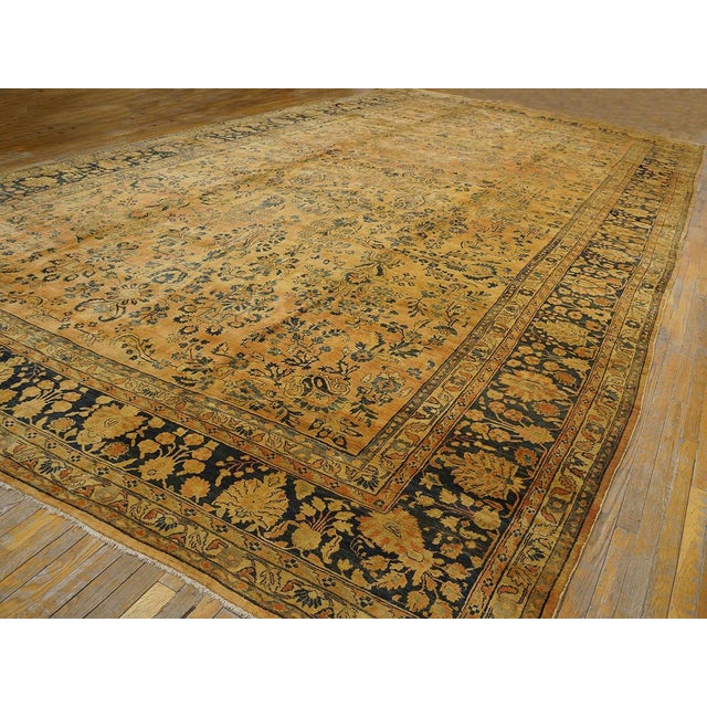 Textile 1920s Antique Sarouk Mohajeran Large Oversized Big Rug Wool Coral For Sale - Image 7 of 15