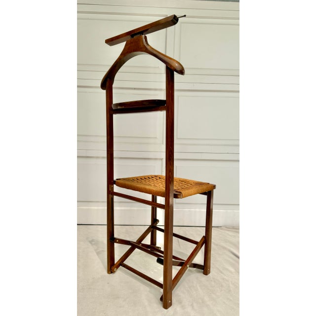 MCM Scandinavian Modern Folding Gentleman’s Valet Chair With Woven Seat For Sale - Image 10 of 11