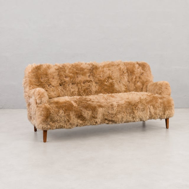 Fritz Hansen Three-Seater Sofa in Long Sheepskin by Peter Hvidt & Orla Mølgaard-Nielsen for Fritz Hansen For Sale - Image 4 of 12