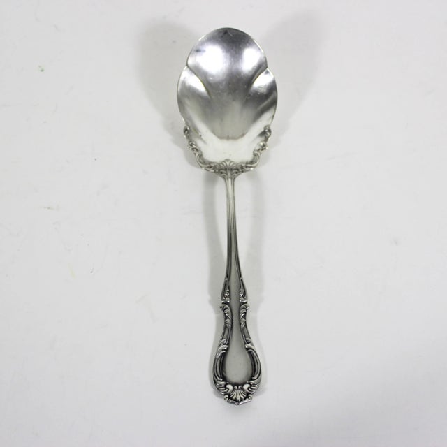 English Large Antique 1896 R. Wallace Silver Plated Shell Casserole Spoon, Joan Serving Spoon, Hostess Server Silver Plated Plate For Sale - Image 3 of 10
