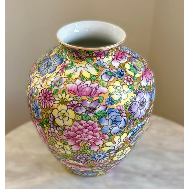 Ceramic Vintage Japanese Porcelain Mille Fleur "Thousand Flowers" Vase / Urn For Sale - Image 7 of 9