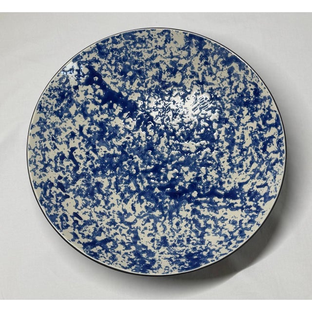 2000 - 2009 Revol France Collector’s Edition Hand Painted Blue Cream Spongeware Pottery Bowl For Sale - Image 5 of 10