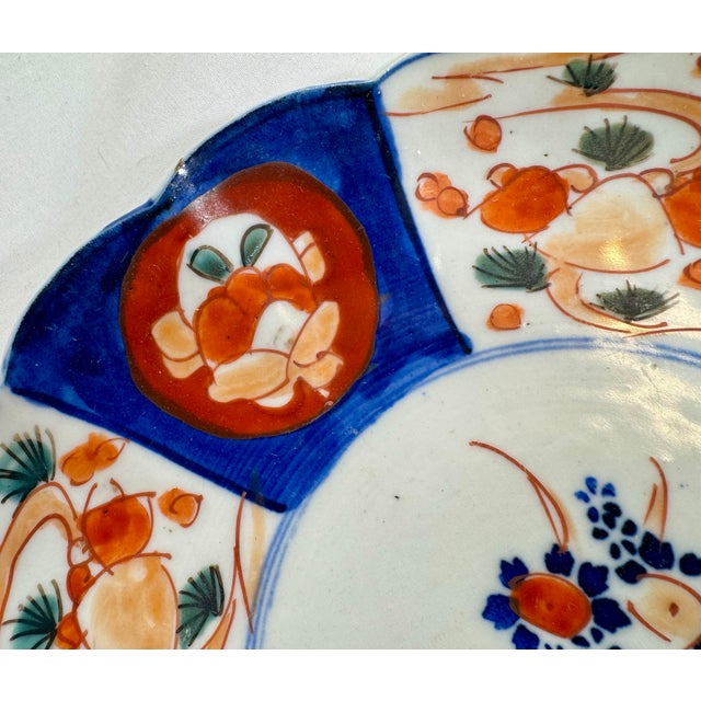 Imari Porcelain Antique Scalloped Edge Imari Plate With Colorful Floral Motifs From Japan - Circa 1900 For Sale - Image 4 of 12