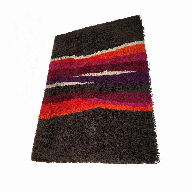 Original huge high pile rug Decade: 1970s Origin: Netherlands Producer: Desso Description: This rug is a great example of...